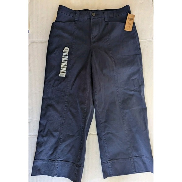 Duluth Trading Co Pants - NWT Duluth Trading Pants Women's Sz 8  Blue Cropped Wide Leg Chino  Cotton Blend